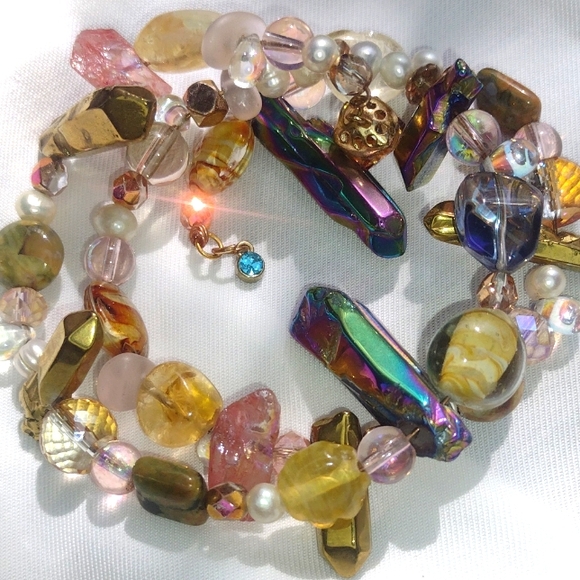 Nebula Crystal Paradise Bracelet🎉 - Picture 3 of 3